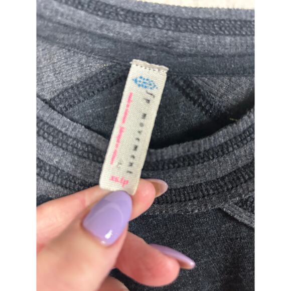Free People Movement Dark Gray Sweatshirt size XS - Picture 3 of 8